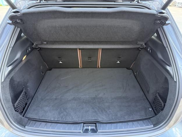 MERCEDES-BENZ GLA 200 d AMG Line AMG Line 