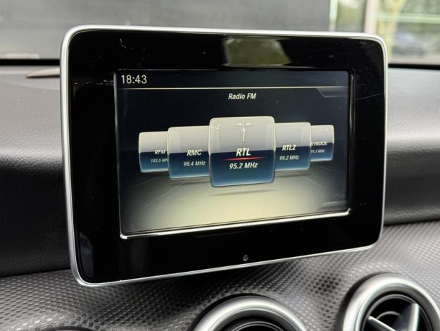 MERCEDES-BENZ Classe A A 180 d  