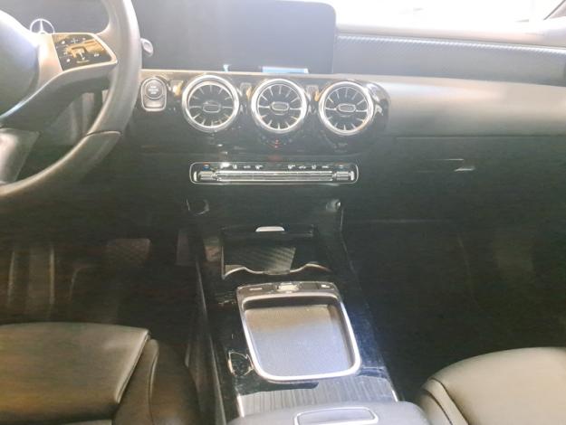 MERCEDES-BENZ A-Klasse A 180 d Luxury Line