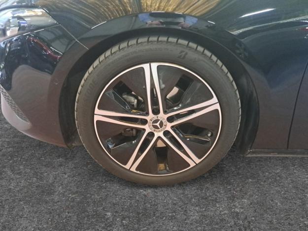 MERCEDES-BENZ A-Klasse A 180 d Luxury Line