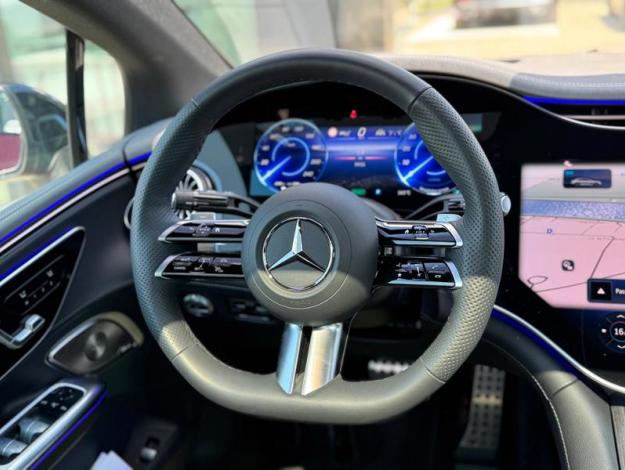 MERCEDES-BENZ EQE EQE 300 Sport Edition