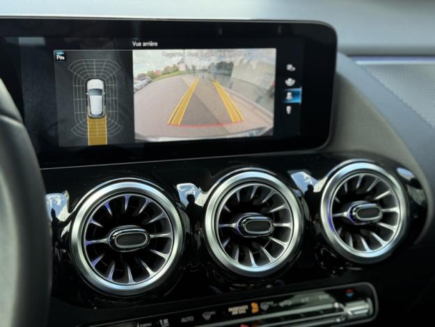 MERCEDES-BENZ GLA-Klasse GLA 180 'Business Solution'