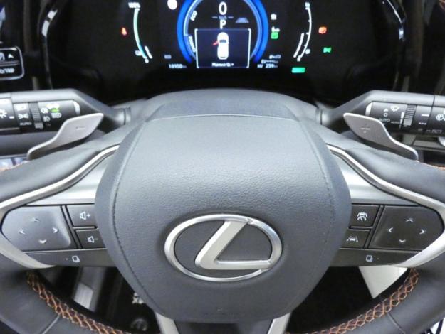 LEXUS NX 450H+ 4WD Executive  