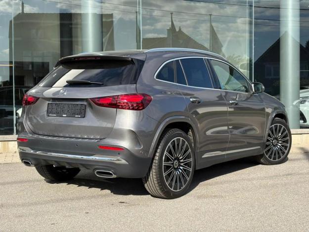 MERCEDES-BENZ GLA-Klasse GLA 200