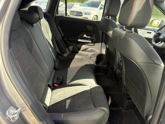 MERCEDES-BENZ GLA-Klasse GLA 200