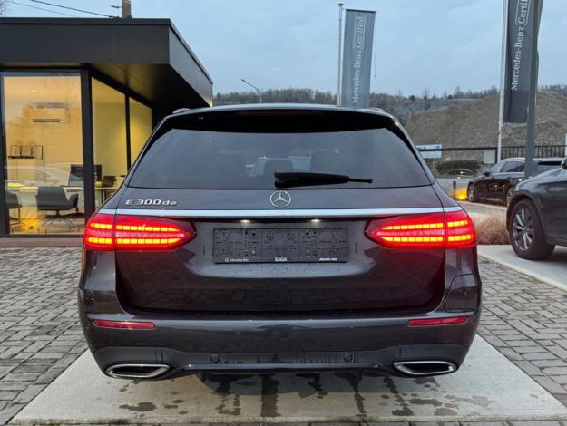 MERCEDES-BENZ E-Klasse E 300 de Break Business Solution