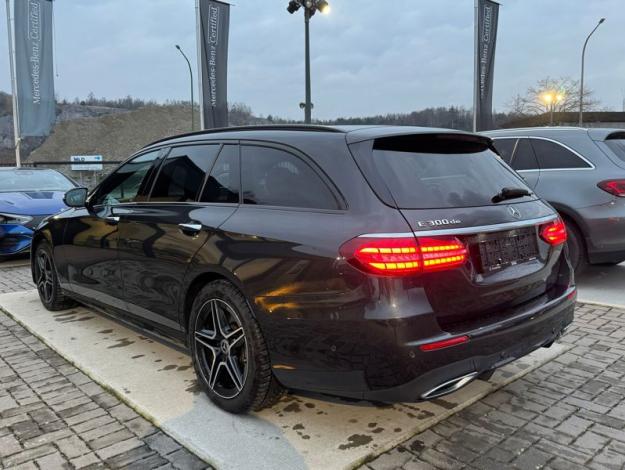 MERCEDES-BENZ E-Klasse E 300 de Break Business Solution