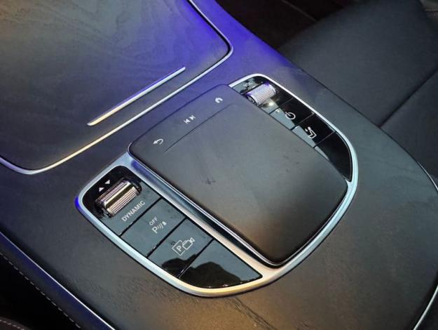 MERCEDES-BENZ E-Klasse E 300 de Break Business Solution