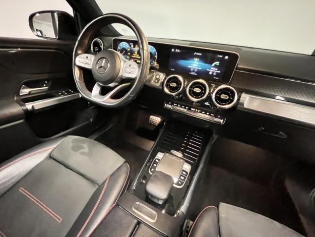 MERCEDES-BENZ GLB 200 d AMG Line  