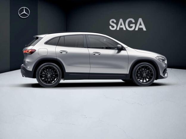 MERCEDES-BENZ GLA 250 e AMG Line  