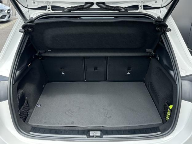 MERCEDES-BENZ GLA GLA 200 d AMG Line  GLA 200 d AMG Line