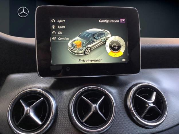 MERCEDES-BENZ CLA 180 d  Edition  