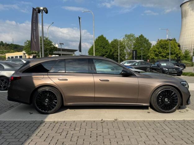 MERCEDES-BENZ Classe E 300 de Break AMG Line Hyperscreen Burmester TOE 
