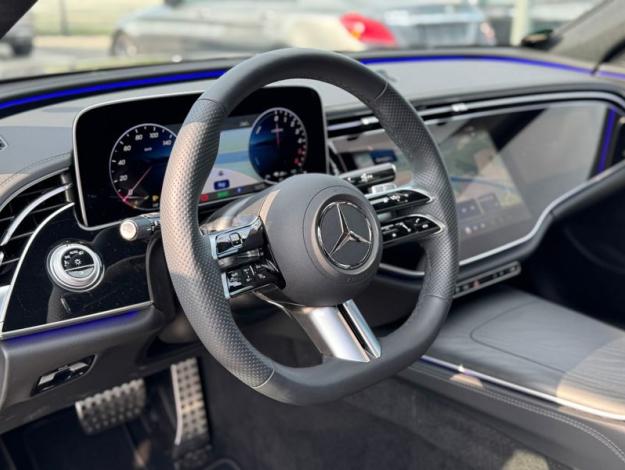 MERCEDES-BENZ Classe E 300 de Break AMG Line Hyperscreen Burmester TOE 