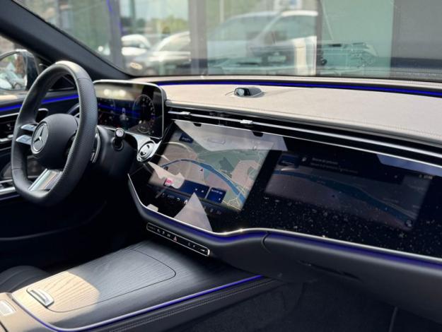 MERCEDES-BENZ Classe E 300 de Break AMG Line Hyperscreen Burmester TOE 