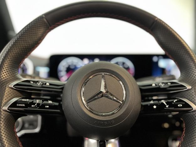 MERCEDES-BENZ CLA Shooting Brake CLA 200 d Shooting Brake AMG Line AMG Line CLA 200 d Shooting Brake AMG Line