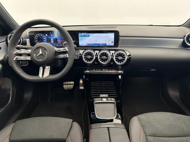 MERCEDES-BENZ Classe A 200 d AMG Line  Classe A 200 d AMG Line