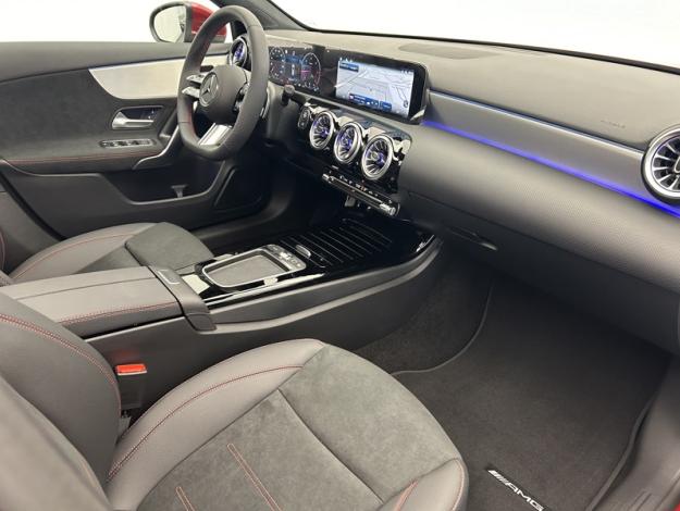 MERCEDES-BENZ Classe A 200 d AMG Line  Classe A 200 d AMG Line