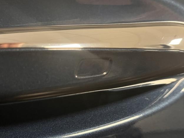 MERCEDES-BENZ EQA 250+ AMG Line  
