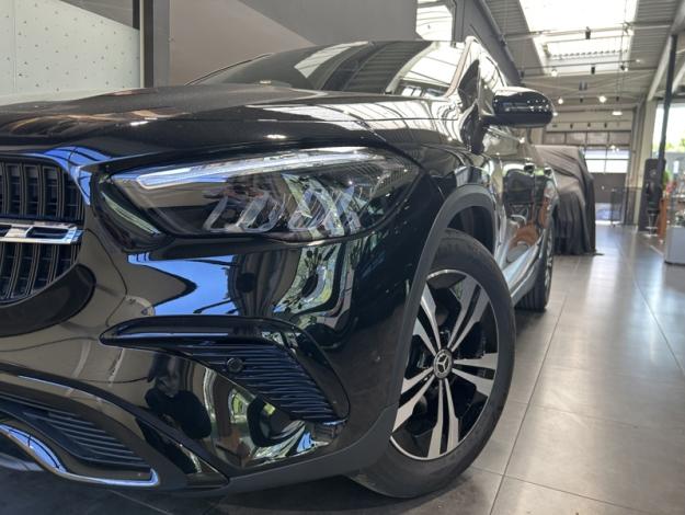 MERCEDES-BENZ GLA-Klasse GLA 180 d Luxury Line