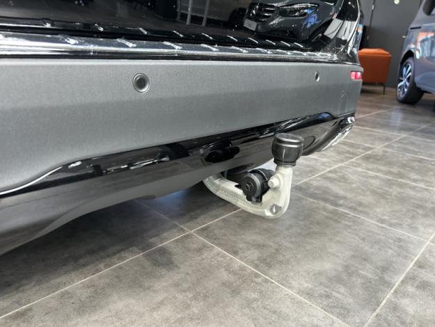 MERCEDES-BENZ GLA-Klasse GLA 180 d Luxury Line