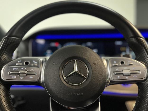 MERCEDES-BENZ CLS 350 d 4MATIC Coupé Launch Edition  