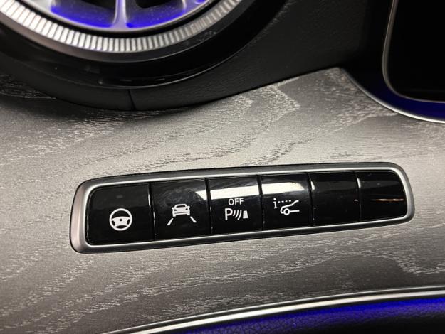 MERCEDES-BENZ CLS 350 d 4MATIC Coupé Launch Edition  