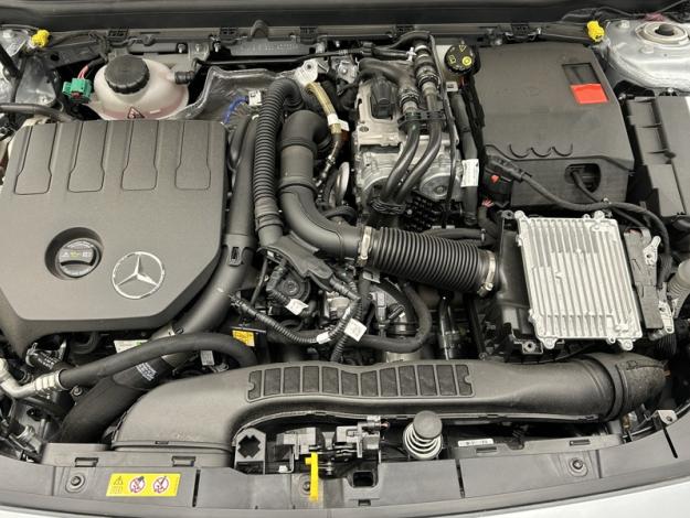MERCEDES-BENZ Classe A 250 e Hybrid EQ Progressive Line  