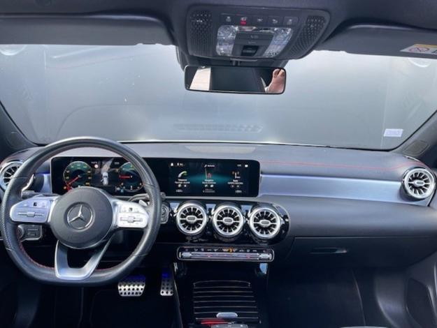MERCEDES-BENZ CLA Shooting Brake CLA 180 d Shooting Brake AMG Line  