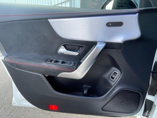 MERCEDES-BENZ CLA Shooting Brake CLA 180 d Shooting Brake AMG Line  