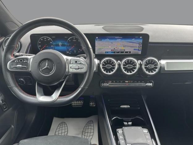 MERCEDES-BENZ GLB 200 d AMG Line  