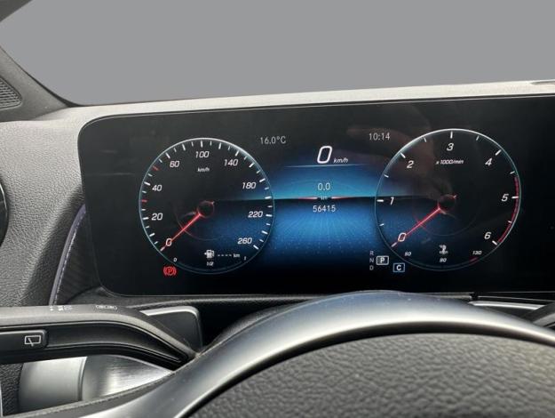 MERCEDES-BENZ GLB 200 d AMG Line  