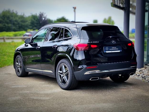 MERCEDES-BENZ GLA 200 d AMG Line  GLA 200 d AMG Line