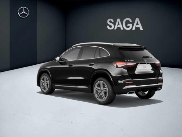 MERCEDES-BENZ GLA 200 d AMG Line  GLA 200 d AMG Line