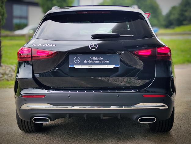 MERCEDES-BENZ GLA 200 d AMG Line  GLA 200 d AMG Line
