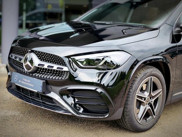 MERCEDES-BENZ GLA 200 d AMG Line  GLA 200 d AMG Line
