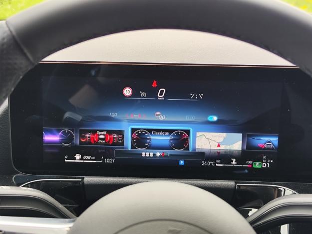 MERCEDES-BENZ GLA 200 d AMG Line  GLA 200 d AMG Line