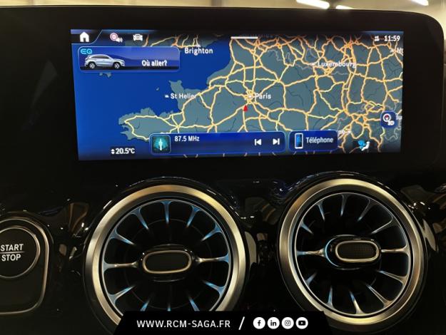 MERCEDES-BENZ EQA 250+ AMG Line  
