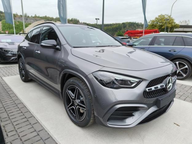 MERCEDES-BENZ GLA-Klasse GLA 180 Star Edition