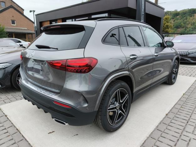 MERCEDES-BENZ GLA-Klasse GLA 180 Star Edition