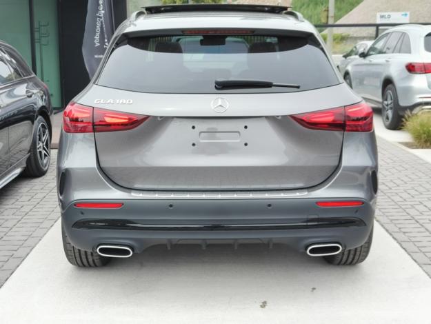 MERCEDES-BENZ GLA-Klasse GLA 180 Star Edition