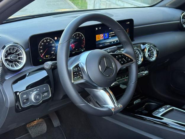 MERCEDES-BENZ A 180 Berline Luxury Line Facelift Pack Night  