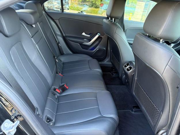 MERCEDES-BENZ A 180 Berline Luxury Line Facelift Pack Night  
