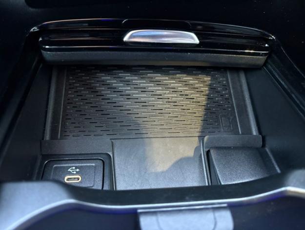MERCEDES-BENZ A 180 Berline Luxury Line Facelift Pack Night  