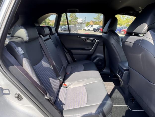 TOYOTA RAV4 Hybride Hybride 2WD 218ch Collection Access  