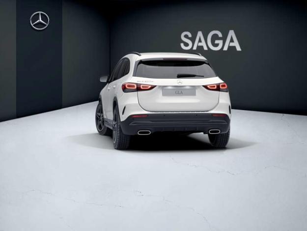 MERCEDES-BENZ GLA 200 d AMG Line AMG Line 