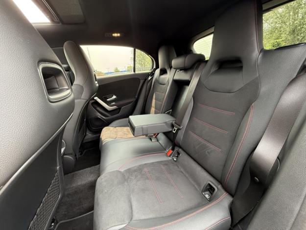 MERCEDES-BENZ Classe A 180 d AMG Line  