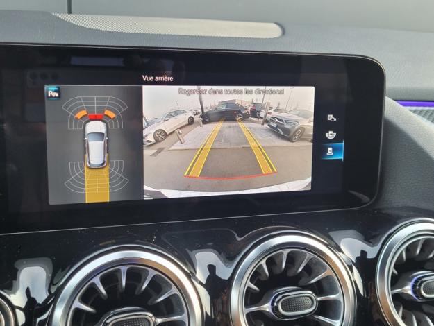 MERCEDES-BENZ GLA 200 d AMG Line  GLA 200 d AMG Line