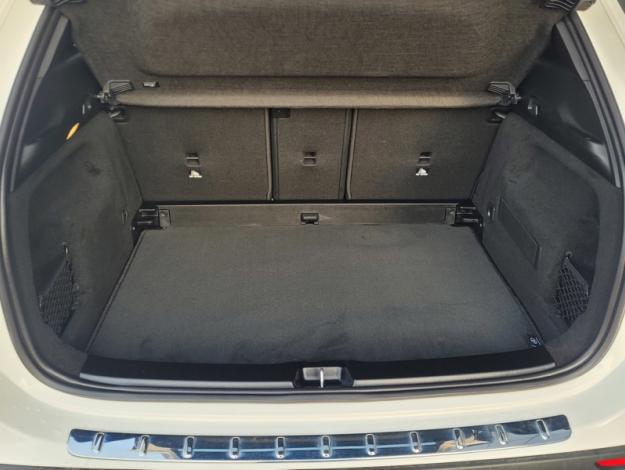 MERCEDES-BENZ GLA 200 d AMG Line  GLA 200 d AMG Line