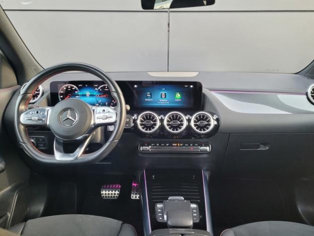 MERCEDES-BENZ GLA 200 d AMG Line  GLA 200 d AMG Line